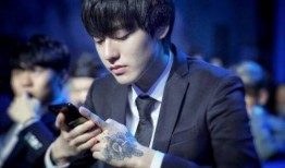 大舅子爆料复刻视频,复刻视频背后的故事与幕后花絮