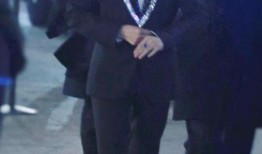 科尔马王俊凯最新爆料,王俊凯最新爆料带你领略欧洲风情”